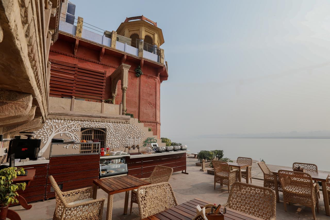 מלון ורנאסי Guleria Kothi At Ganges מראה חיצוני תמונה